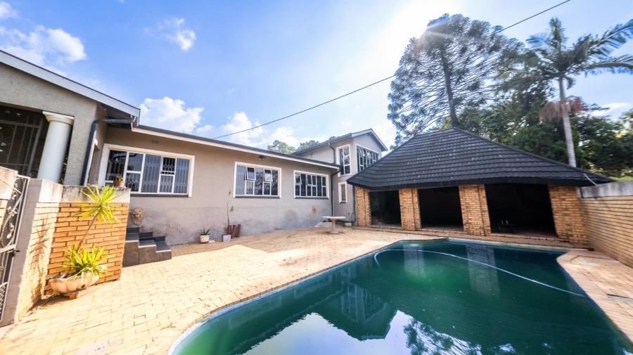5 Bedroom Property for Sale in Pretoria Gardens Gauteng