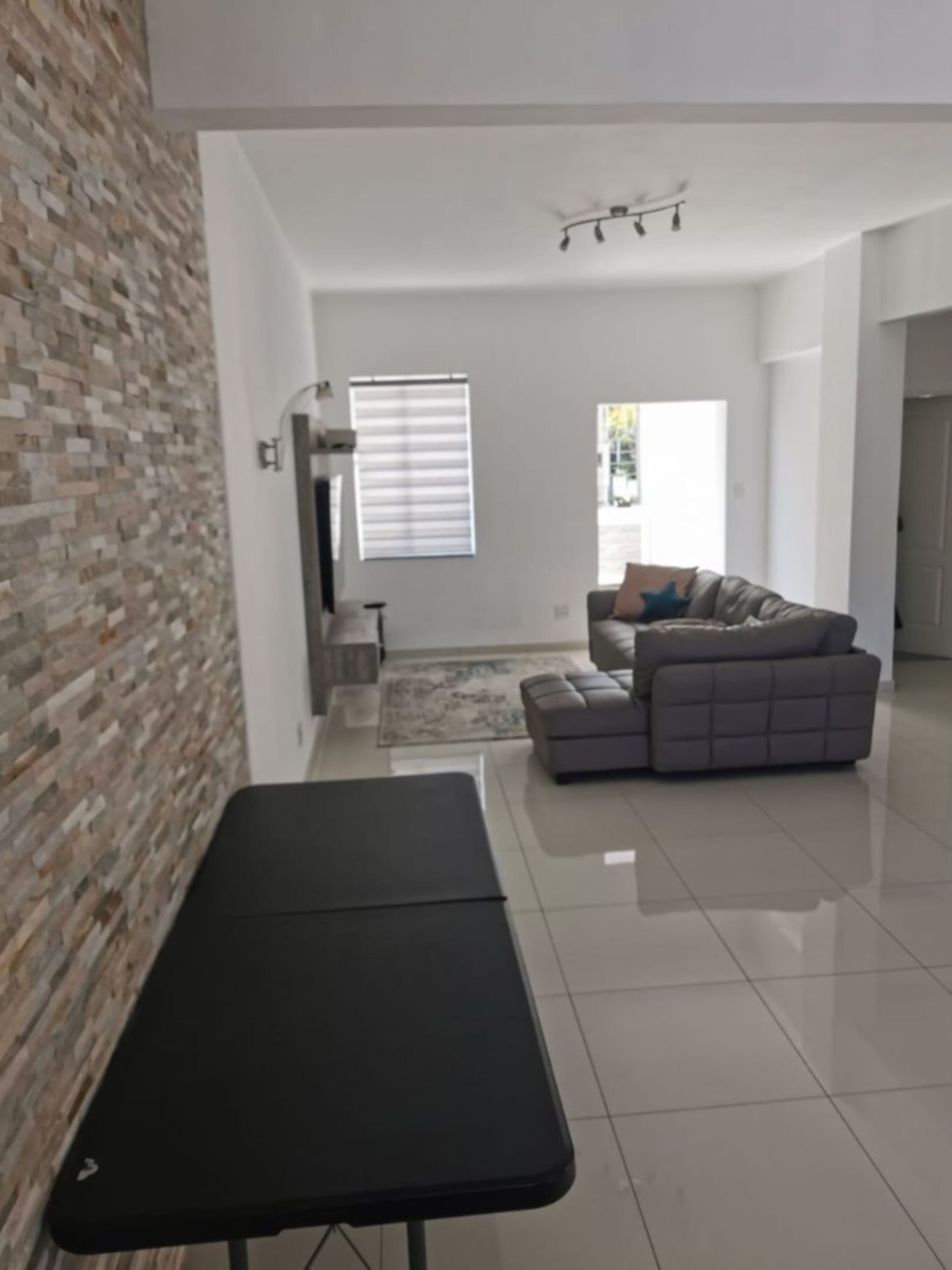 2 Bedroom Property for Sale in Killarney Gauteng