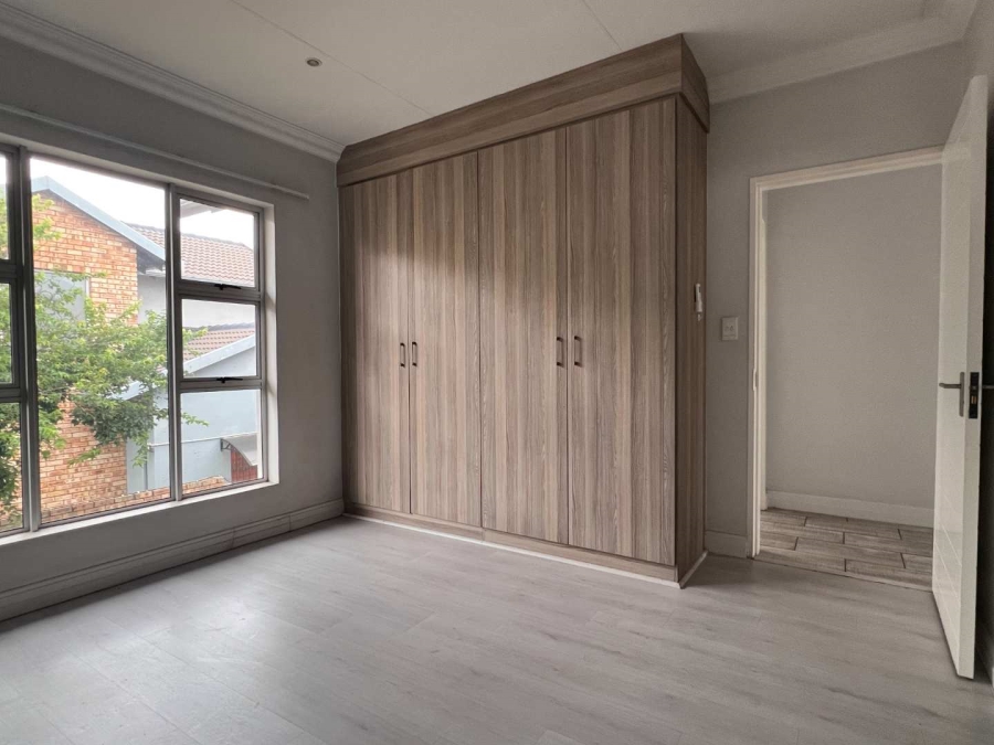 3 Bedroom Property for Sale in Noordhang Gauteng