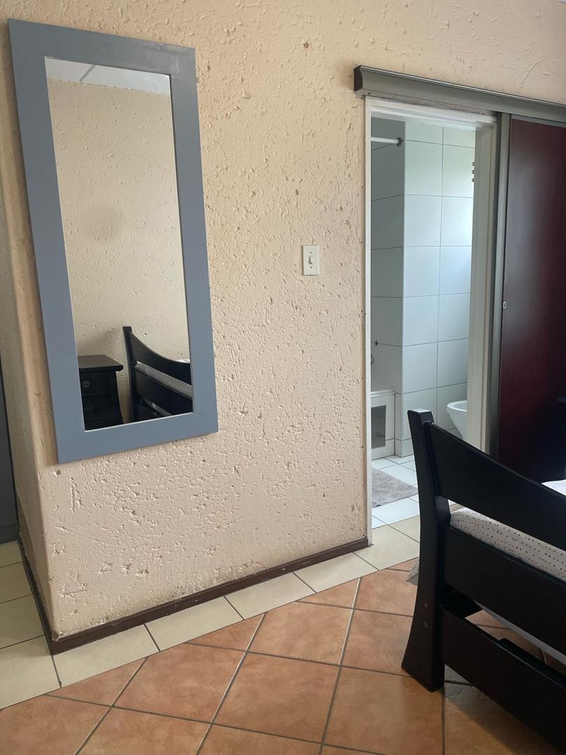 1 Bedroom Property for Sale in Morningside Gauteng