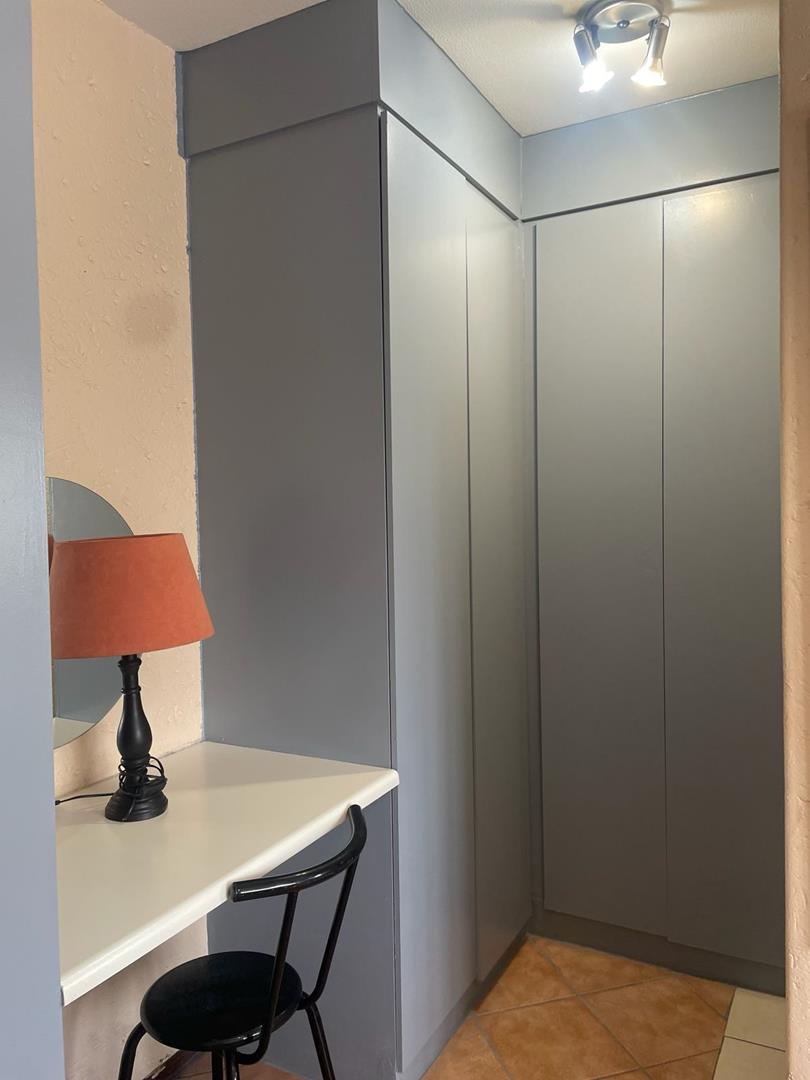 1 Bedroom Property for Sale in Morningside Gauteng