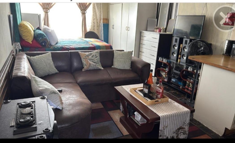 1 Bedroom Property for Sale in Kempton Park Central Gauteng