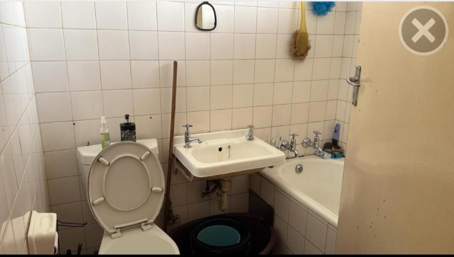 1 Bedroom Property for Sale in Kempton Park Central Gauteng