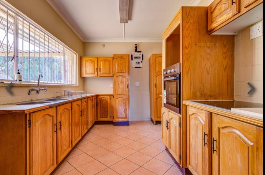 4 Bedroom Property for Sale in Aston Manor Gauteng