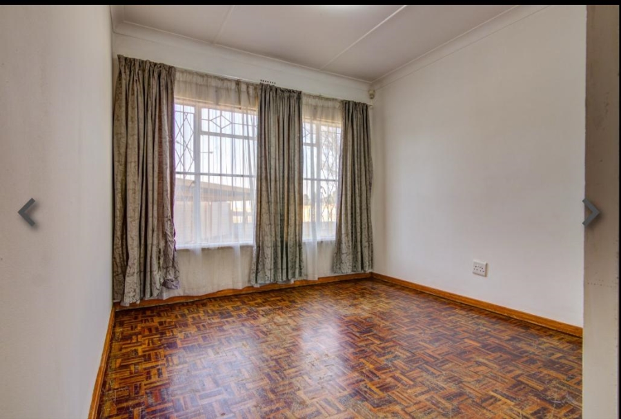 4 Bedroom Property for Sale in Aston Manor Gauteng