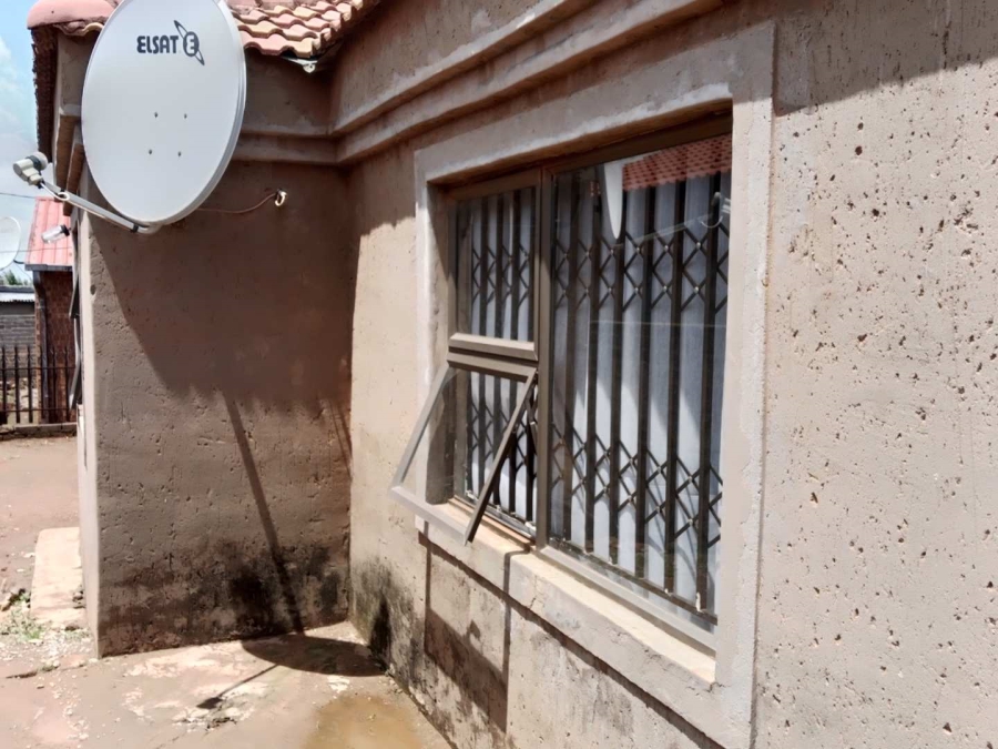 4 Bedroom Property for Sale in Orange Farm Gauteng