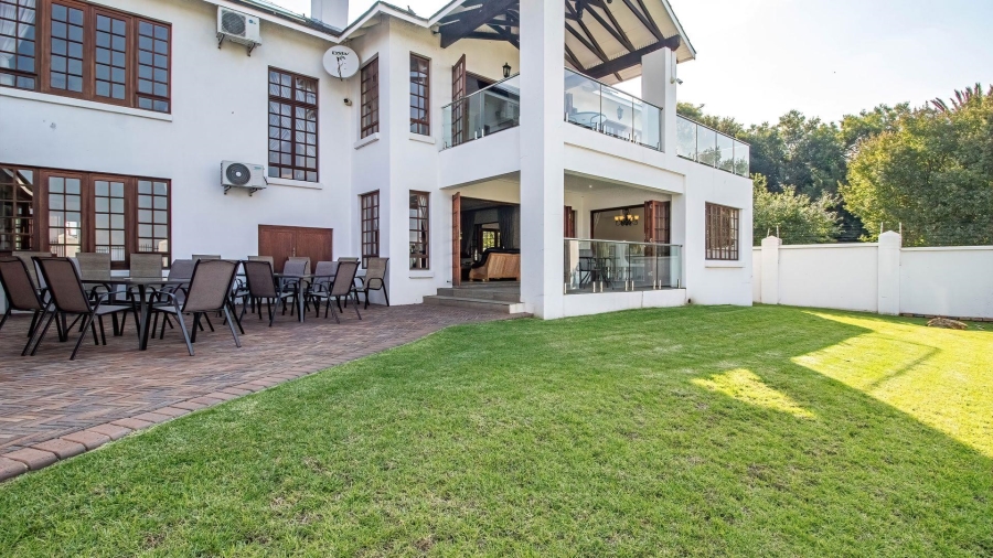 4 Bedroom Property for Sale in Lakefield Gauteng