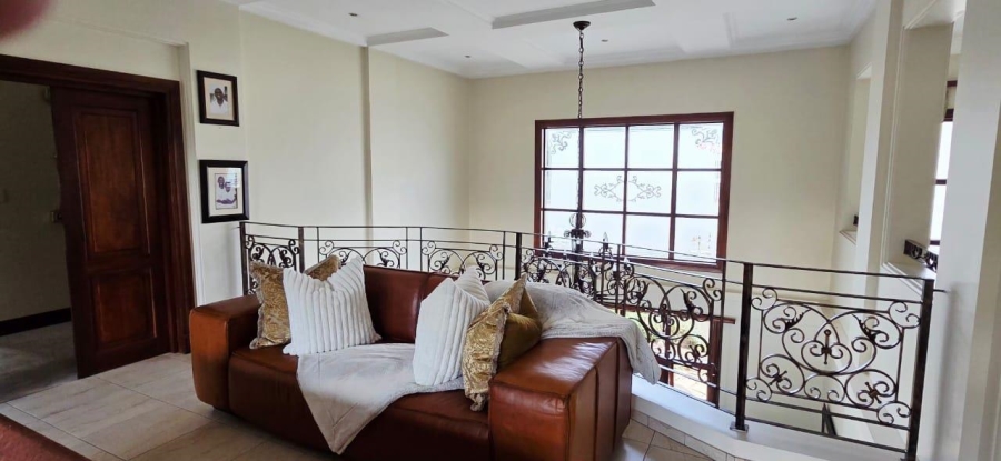 To Let 4 Bedroom Property for Rent in Bryanston East Gauteng