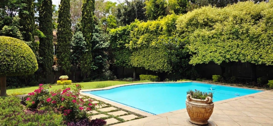 To Let 4 Bedroom Property for Rent in Bryanston East Gauteng