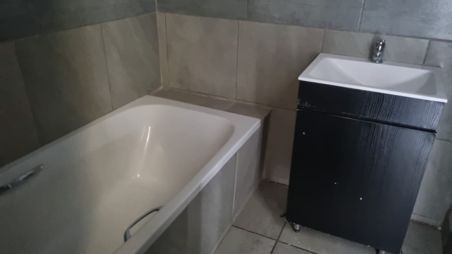 1 Bedroom Property for Sale in Braamfontein Gauteng
