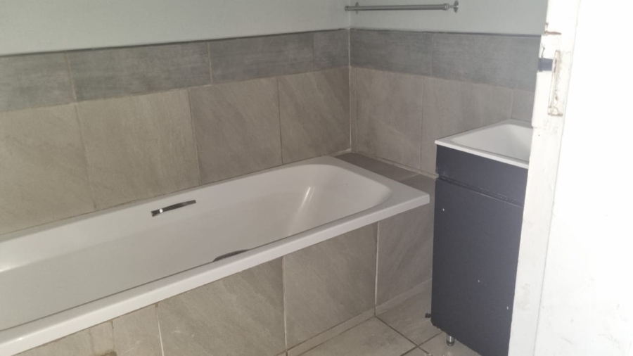 1 Bedroom Property for Sale in Braamfontein Gauteng