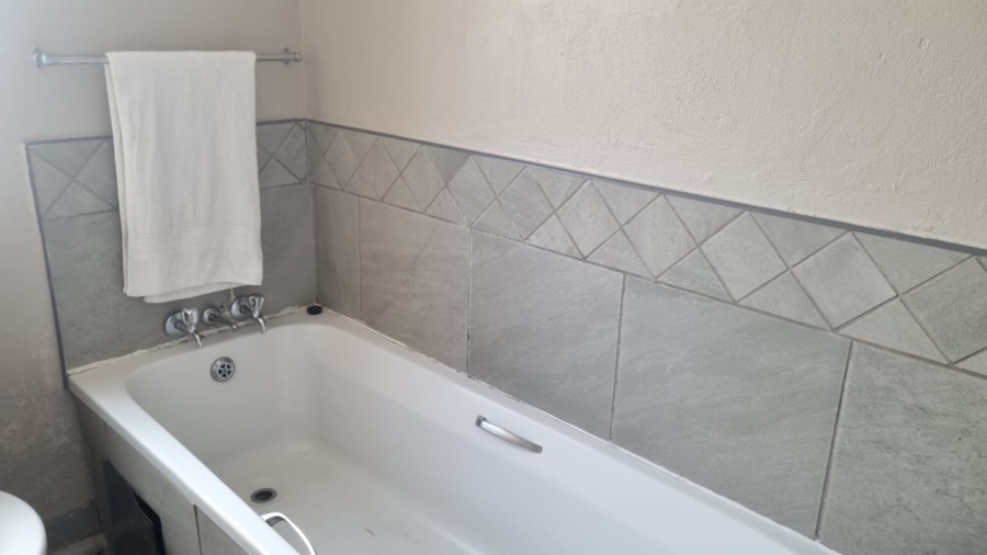 1 Bedroom Property for Sale in Braamfontein Gauteng