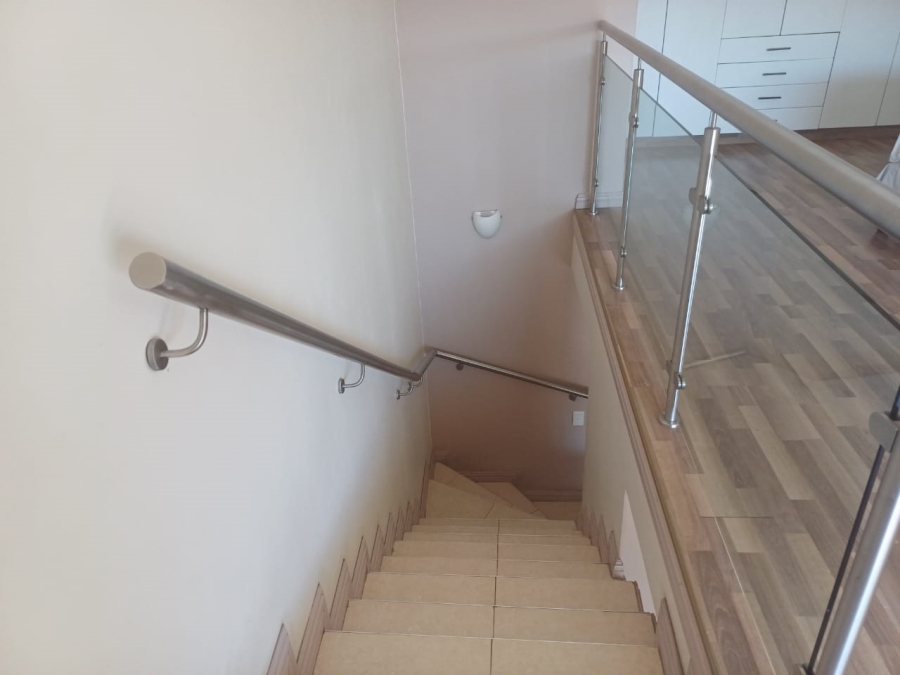 To Let 1 Bedroom Property for Rent in Morningside Gauteng