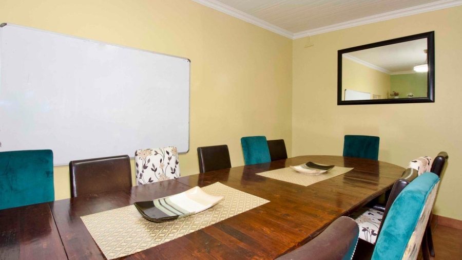 8 Bedroom Property for Sale in Clubview Gauteng