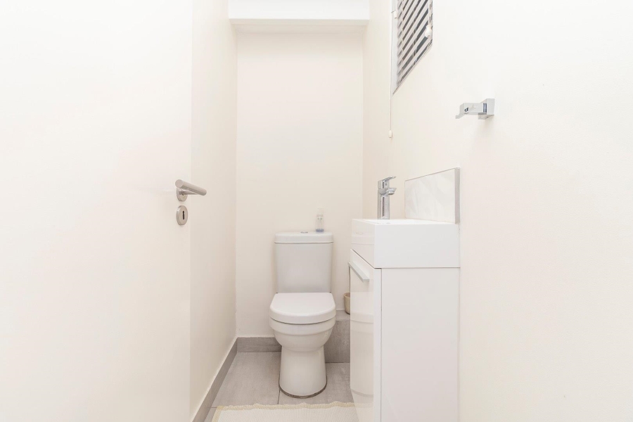 To Let 3 Bedroom Property for Rent in Kyalami Estates Gauteng