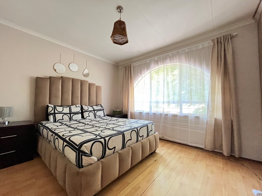 2 Bedroom Property for Sale in Rembrandt Park Gauteng