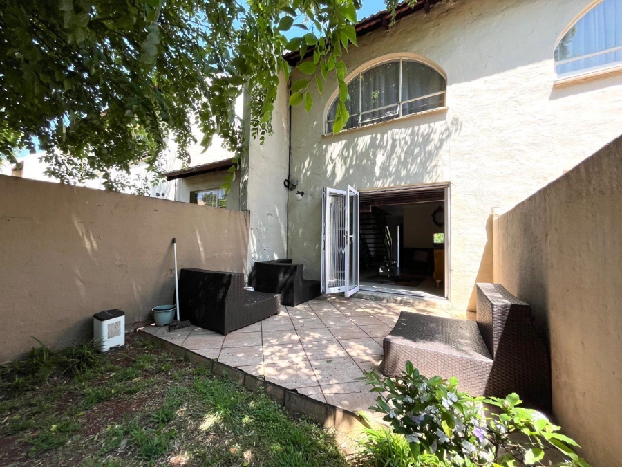 2 Bedroom Property for Sale in Rembrandt Park Gauteng