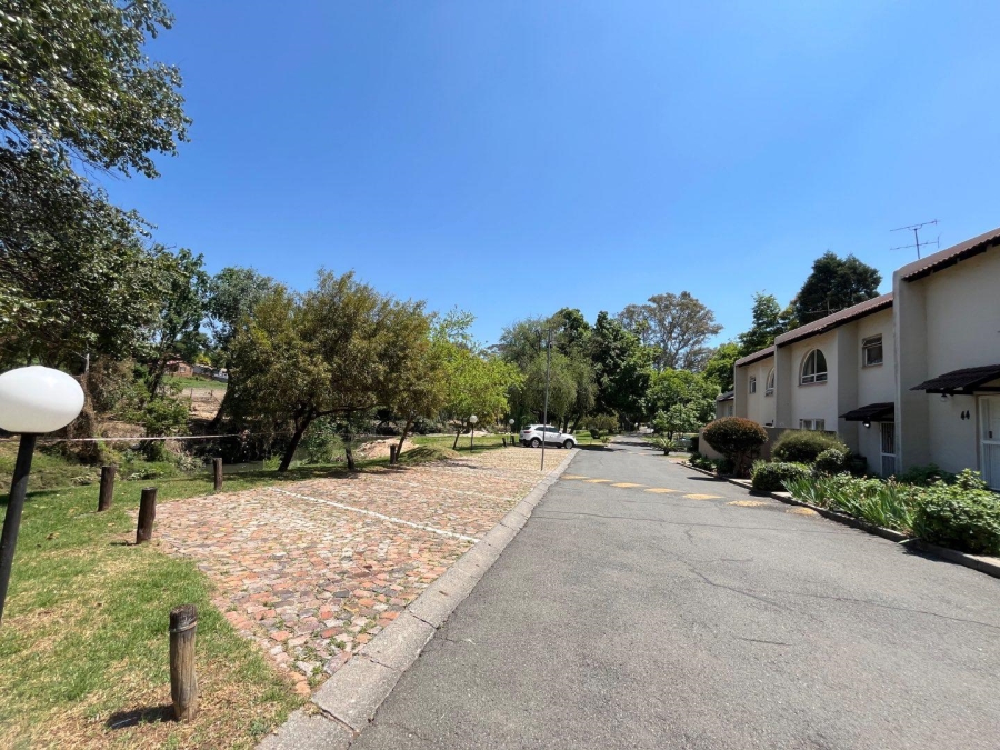 2 Bedroom Property for Sale in Rembrandt Park Gauteng