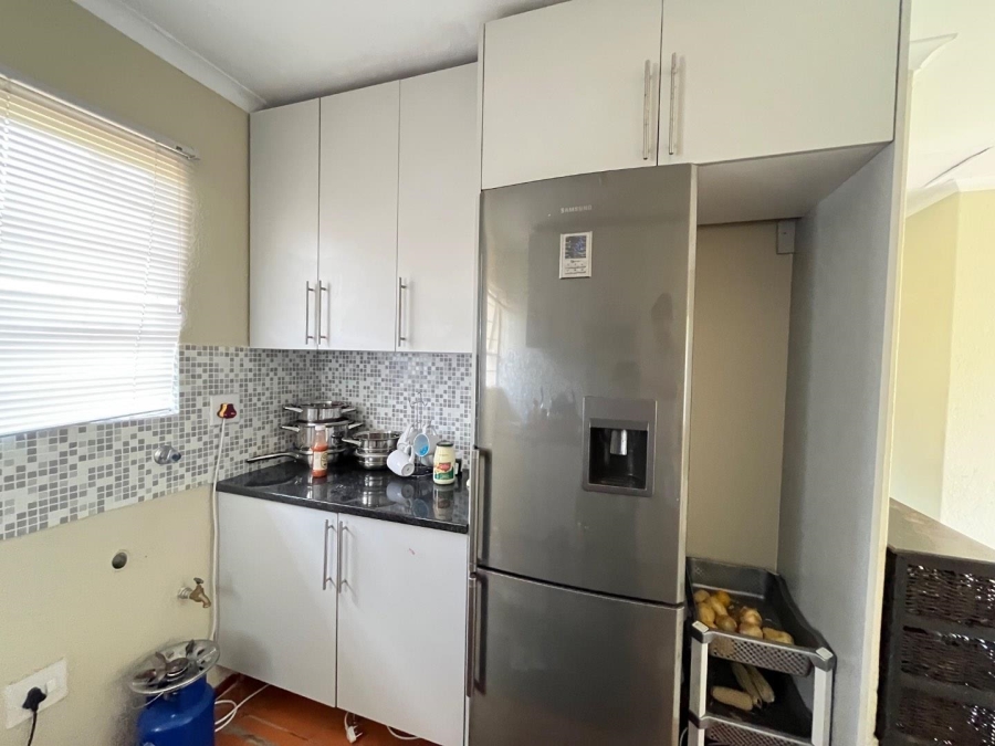 2 Bedroom Property for Sale in Rembrandt Park Gauteng