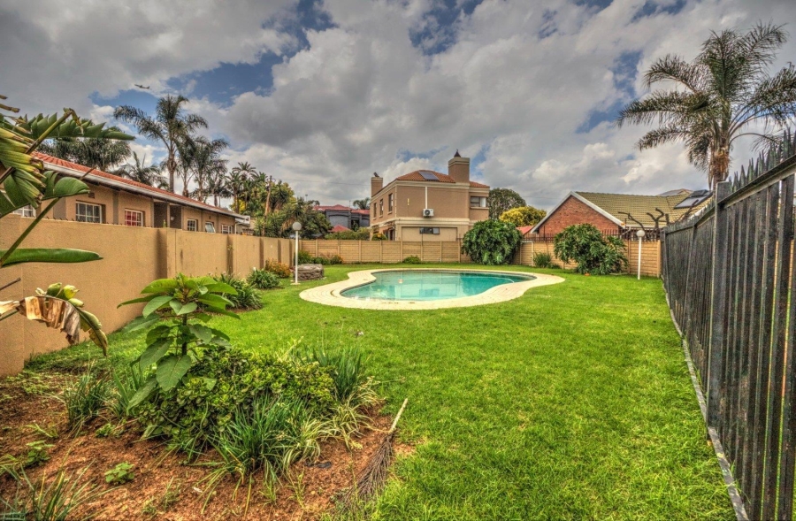 2 Bedroom Property for Sale in Kempton Park Ext 4 Gauteng