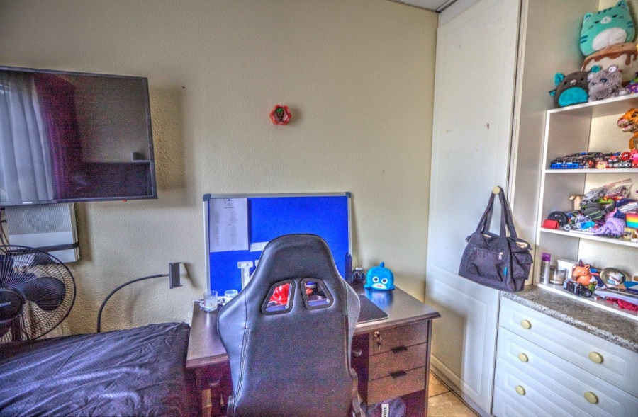 2 Bedroom Property for Sale in Kempton Park Ext 4 Gauteng