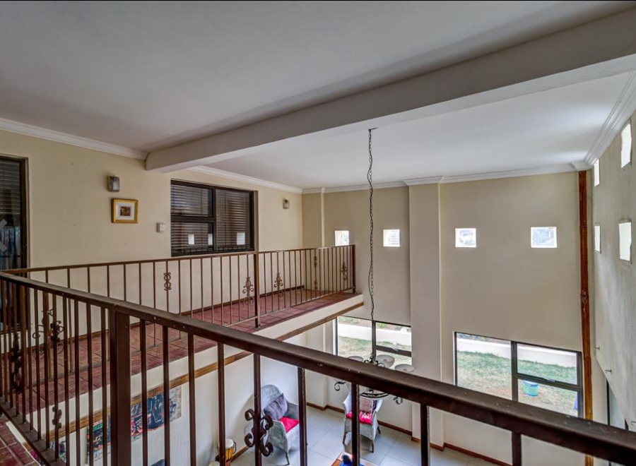 6 Bedroom Property for Sale in Van Riebeeck Park Gauteng