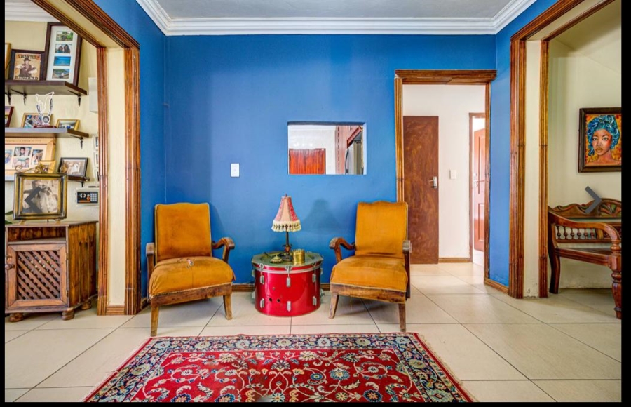 6 Bedroom Property for Sale in Van Riebeeck Park Gauteng