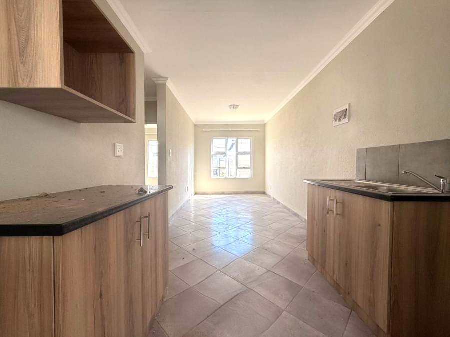 2 Bedroom Property for Sale in Alliance Gauteng