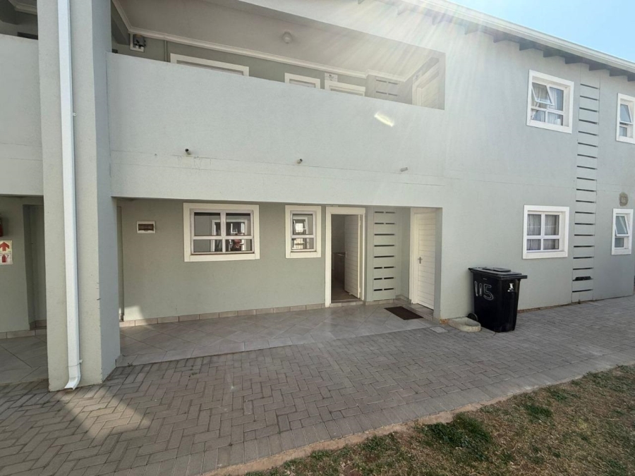 2 Bedroom Property for Sale in Alliance Gauteng