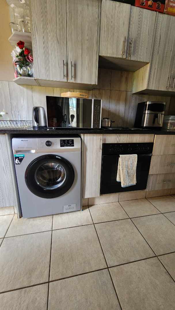 1 Bedroom Property for Sale in Montana Gauteng