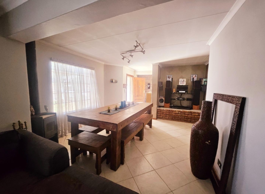3 Bedroom Property for Sale in Verwoerdpark Gauteng