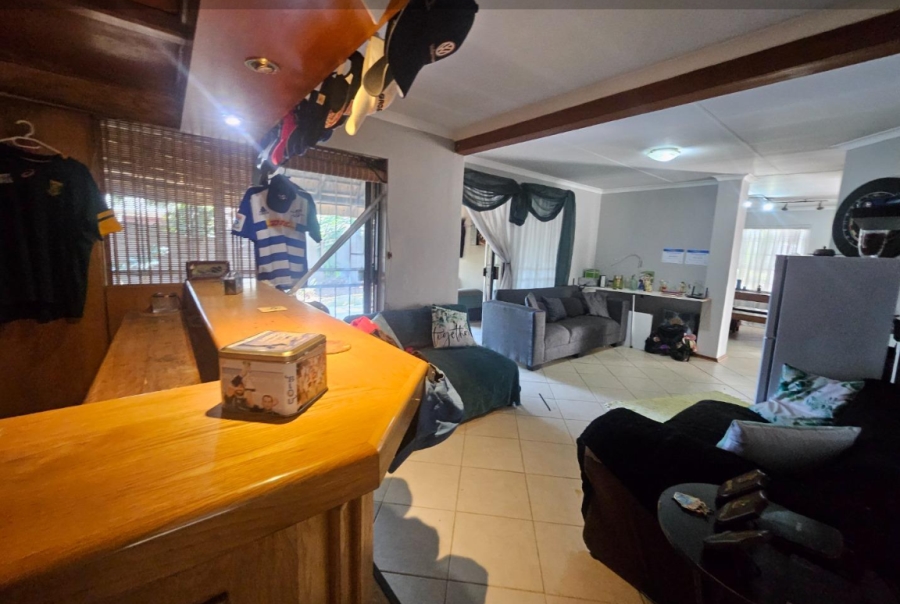 3 Bedroom Property for Sale in Verwoerdpark Gauteng