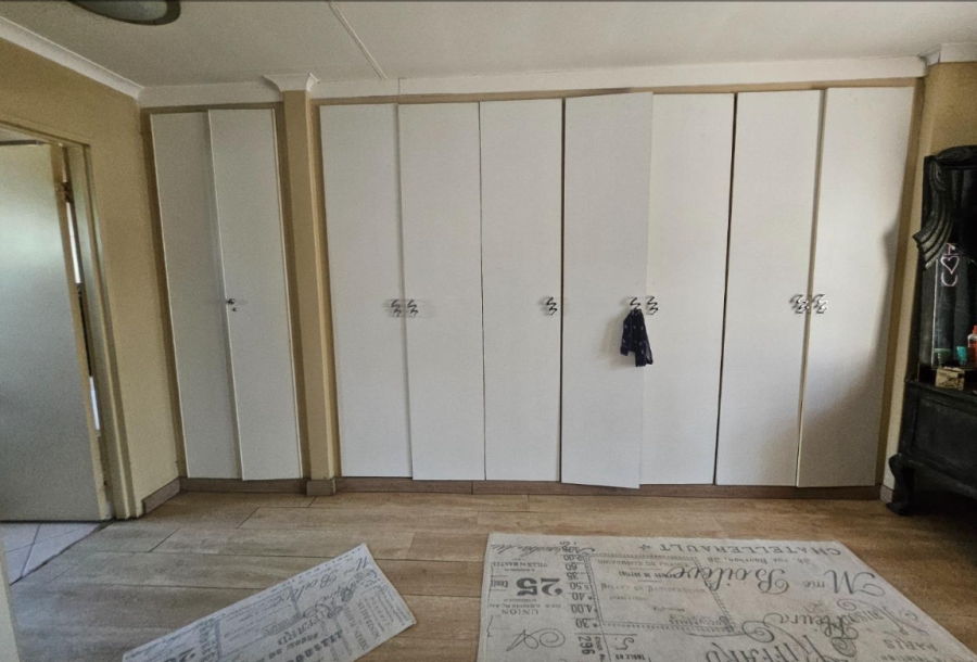 3 Bedroom Property for Sale in Verwoerdpark Gauteng