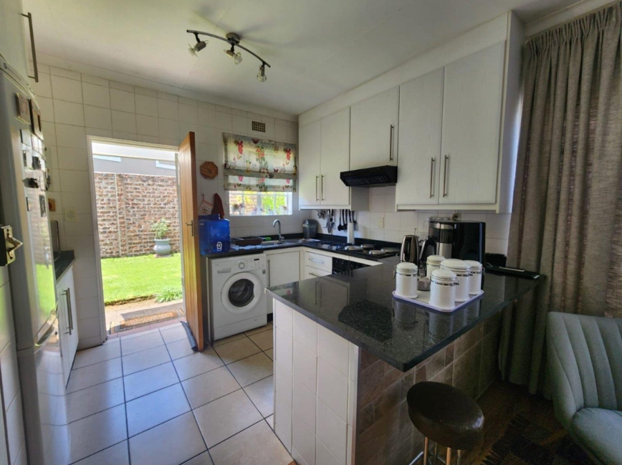 2 Bedroom Property for Sale in Verwoerdpark Gauteng