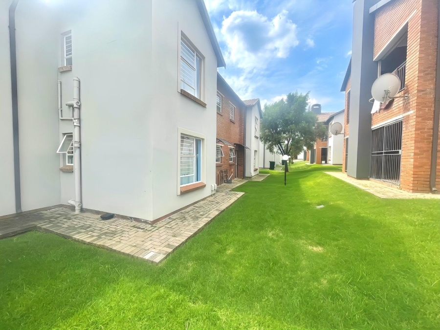 3 Bedroom Property for Sale in Terenure Gauteng