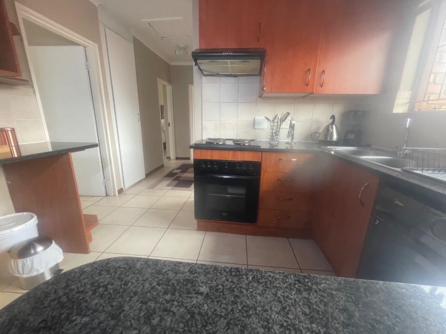 3 Bedroom Property for Sale in Edleen Gauteng