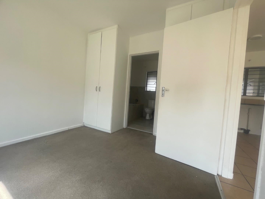 1 Bedroom Property for Sale in Esther Park Gauteng