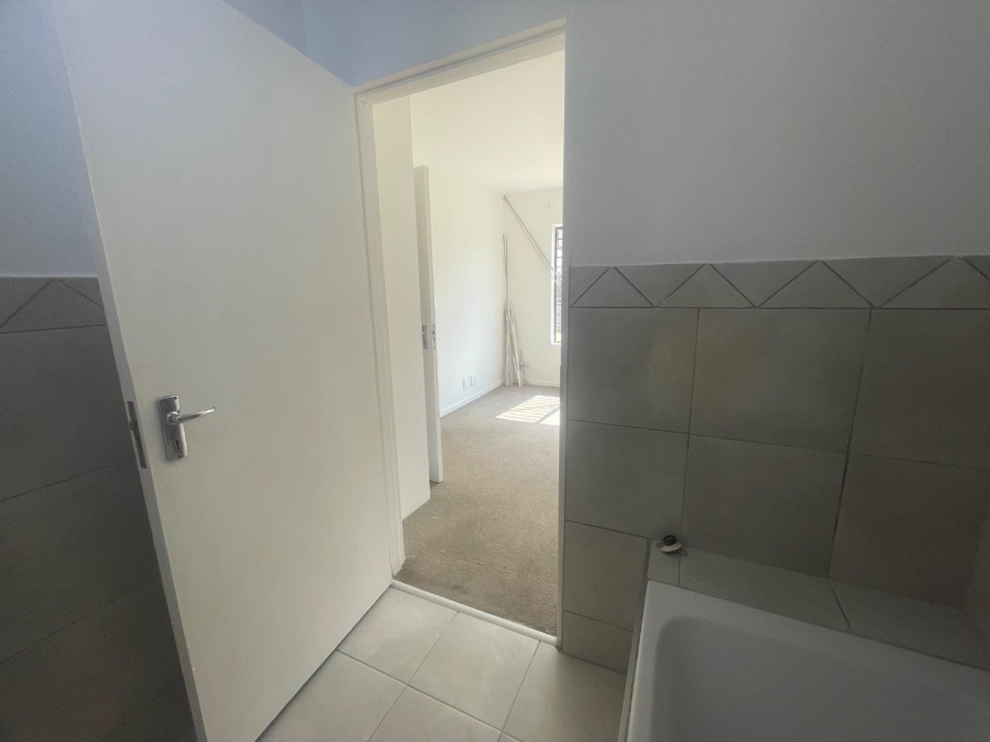 1 Bedroom Property for Sale in Esther Park Gauteng