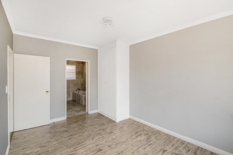 3 Bedroom Property for Sale in Honeydew Manor Gauteng