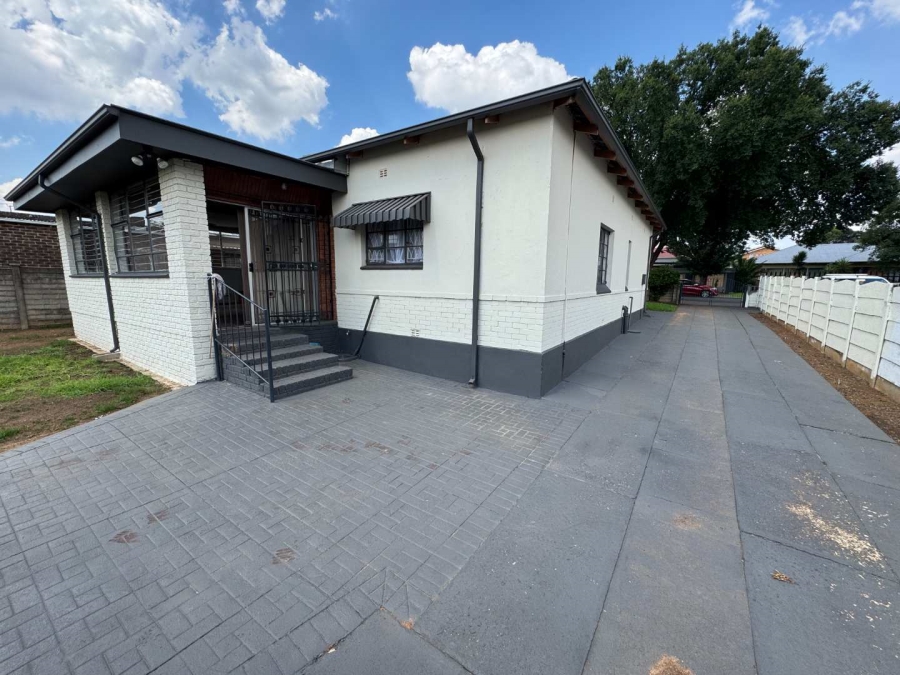 3 Bedroom Property for Sale in Florentia Gauteng