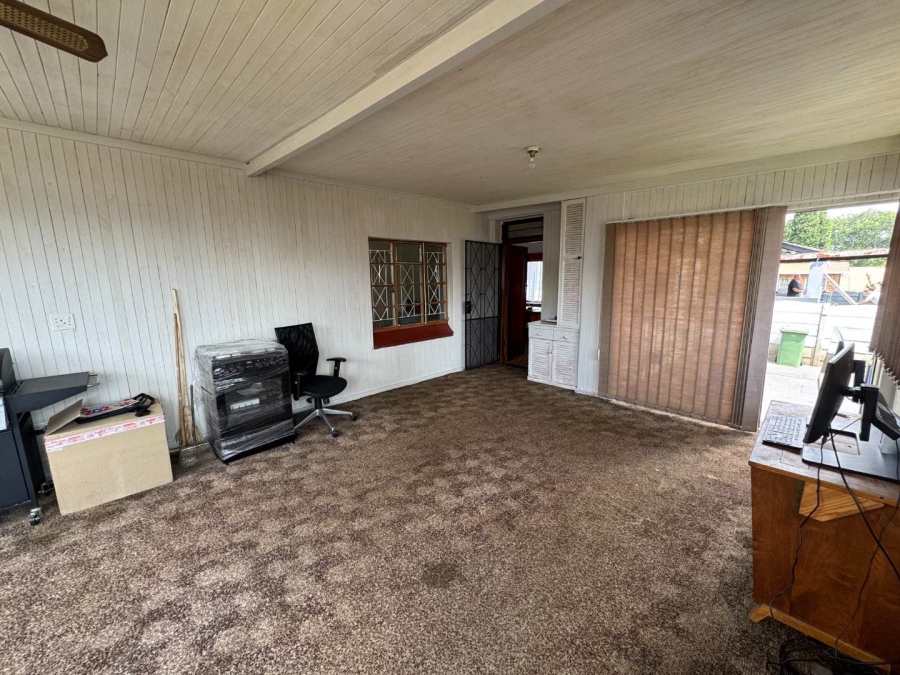 3 Bedroom Property for Sale in Florentia Gauteng