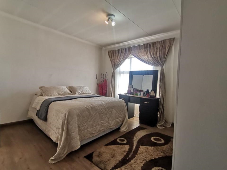 3 Bedroom Property for Sale in Albertsdal Gauteng