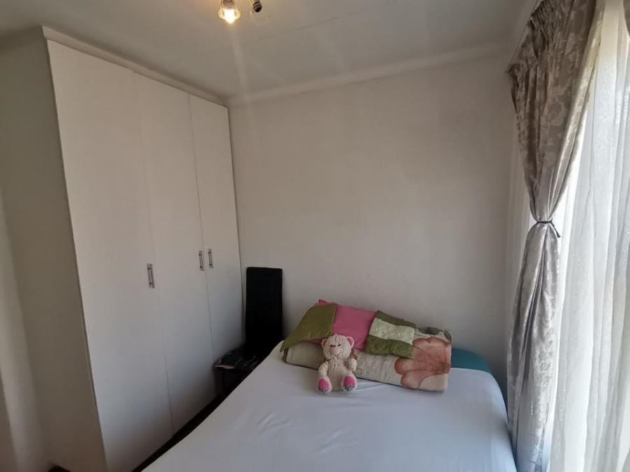 3 Bedroom Property for Sale in Albertsdal Gauteng