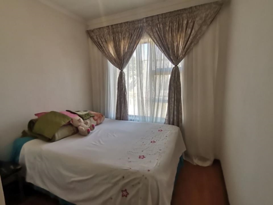 3 Bedroom Property for Sale in Albertsdal Gauteng