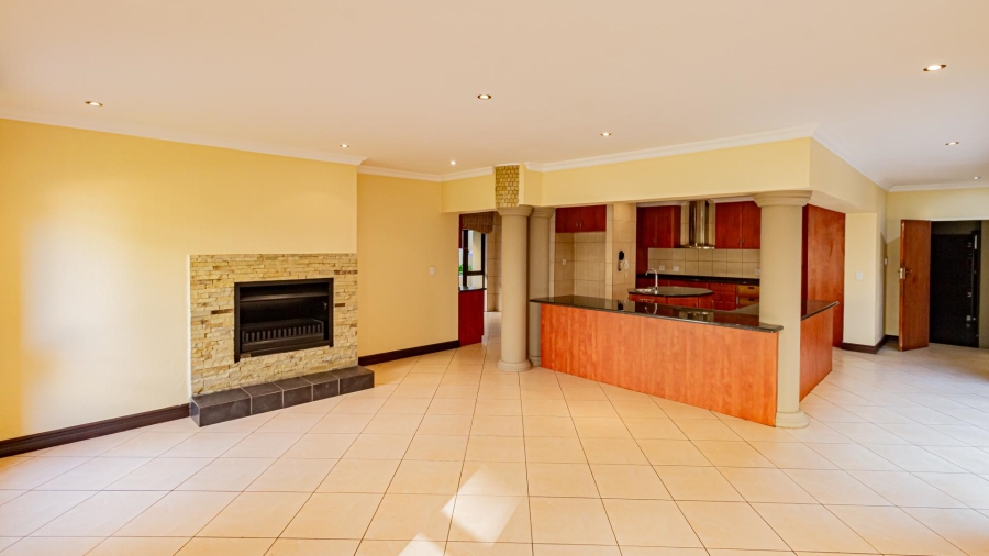To Let 7 Bedroom Property for Rent in Dainfern Golf Estate Gauteng