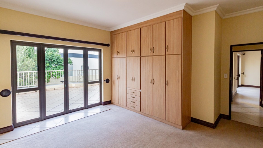 To Let 7 Bedroom Property for Rent in Dainfern Golf Estate Gauteng