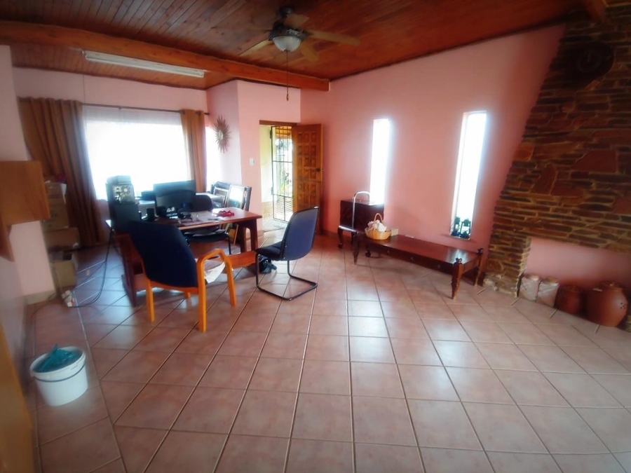 4 Bedroom Property for Sale in Jan Niemand Park Gauteng