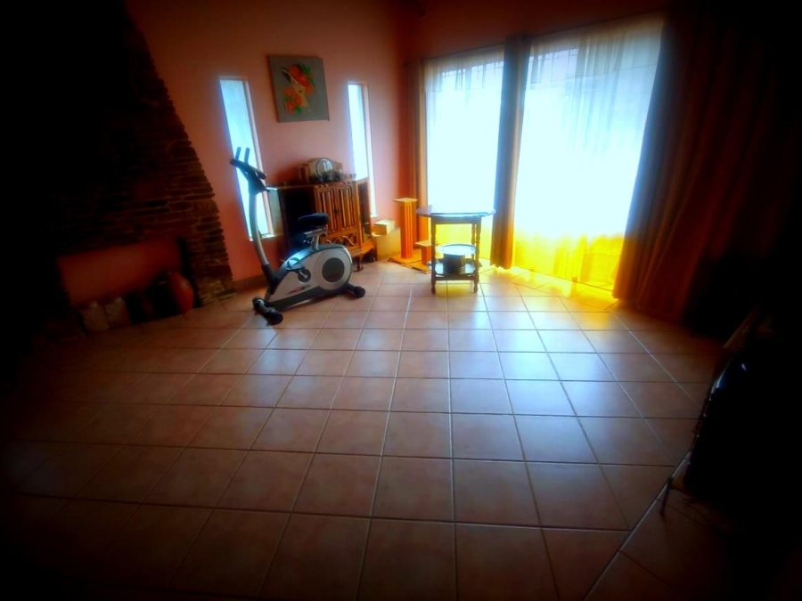 4 Bedroom Property for Sale in Jan Niemand Park Gauteng