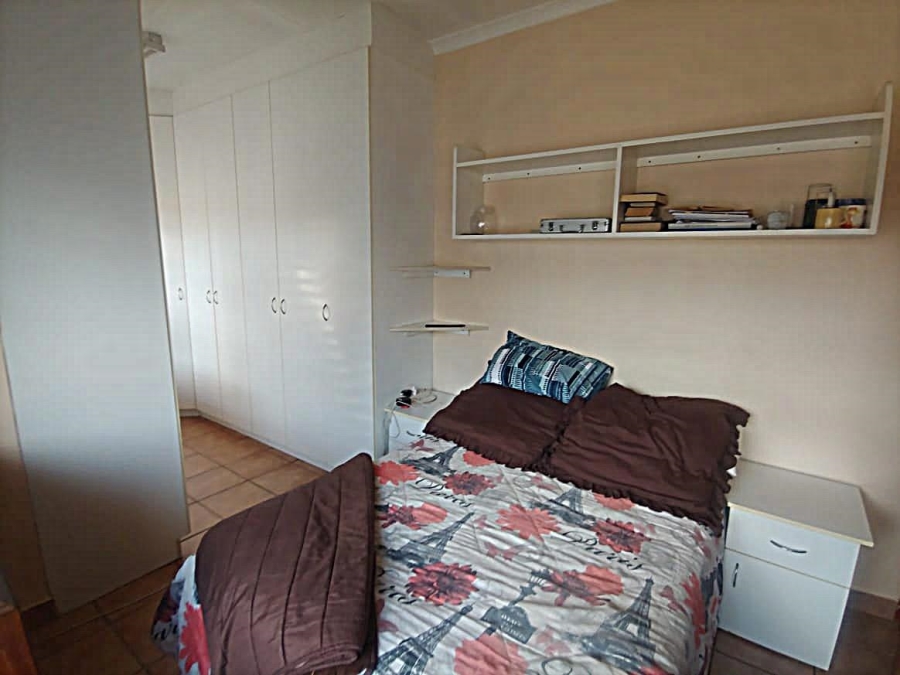 4 Bedroom Property for Sale in Jan Niemand Park Gauteng