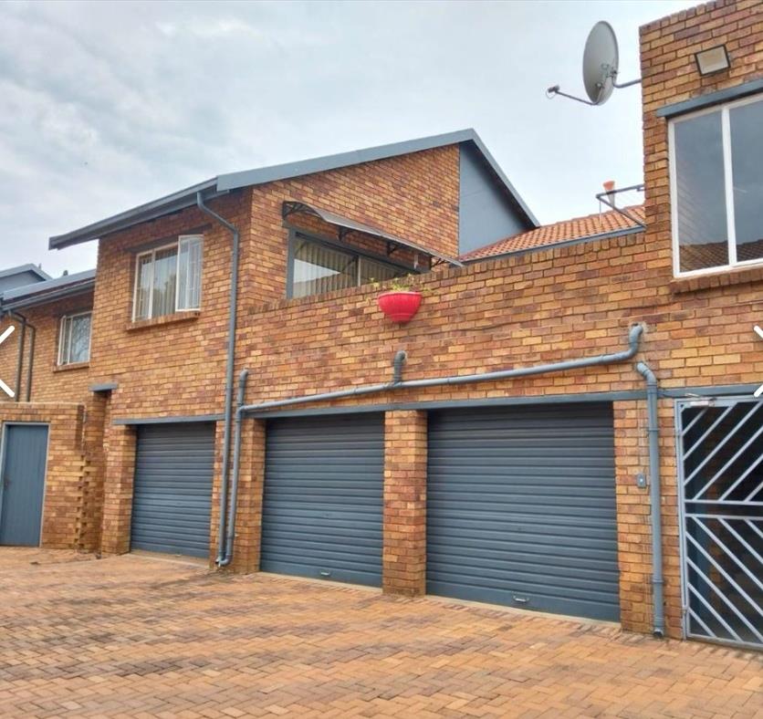 3 Bedroom Property for Sale in Terenure Gauteng